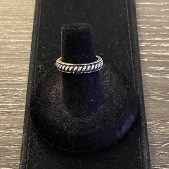 Judith Jack sterling silver rope ring, size 6 - Picture 1 of 3